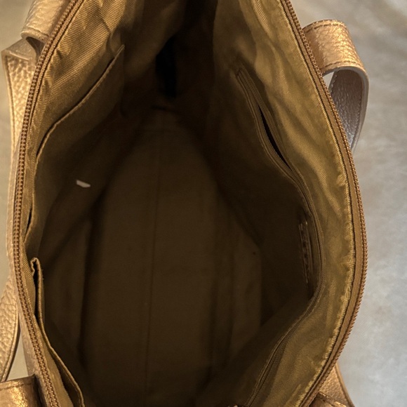 Fossil Women's Metallic Gold Tote Bag - Picture 3 of 5